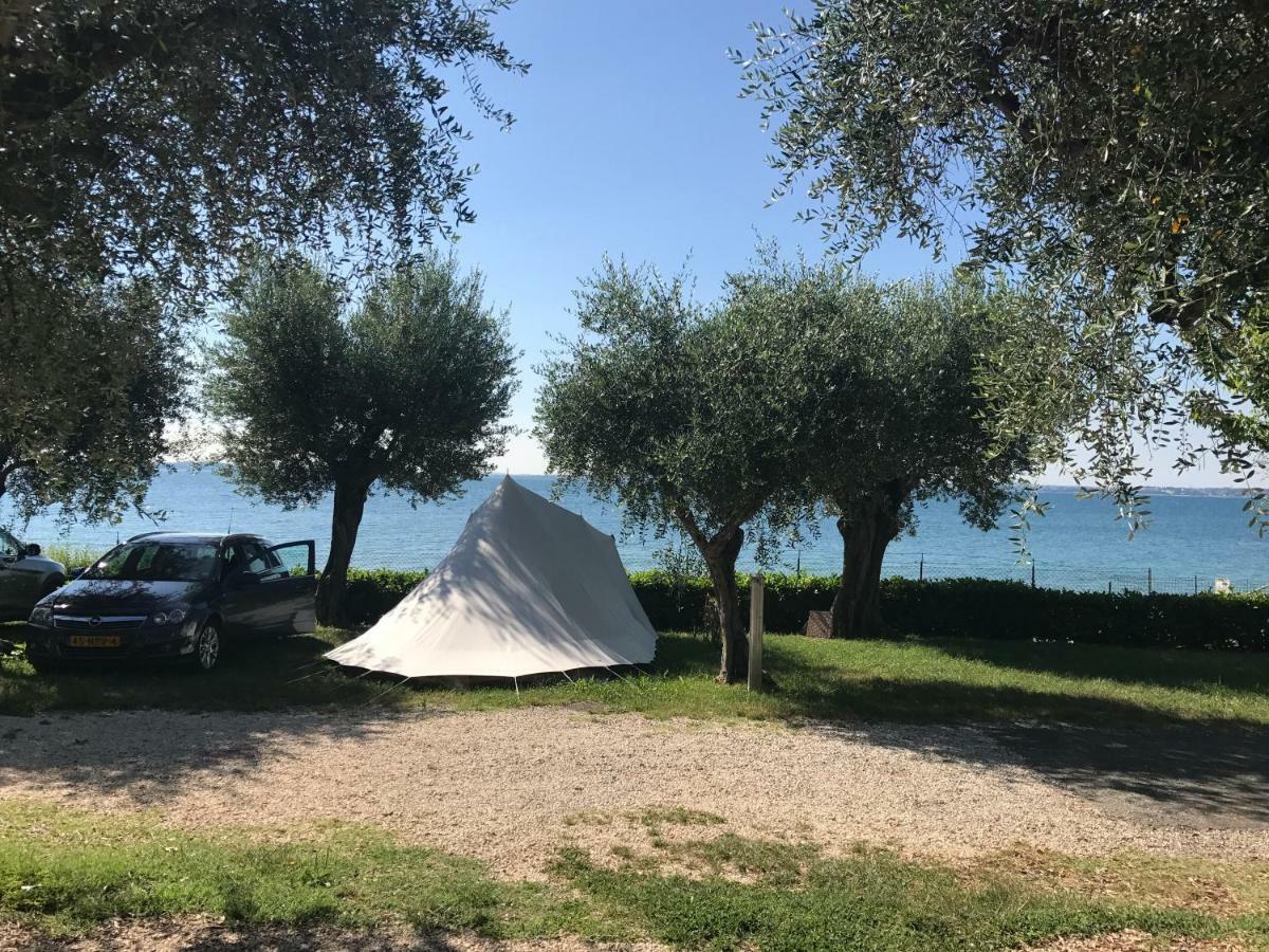 Camping Porto Srl Moniga del Garda Екстер'єр фото