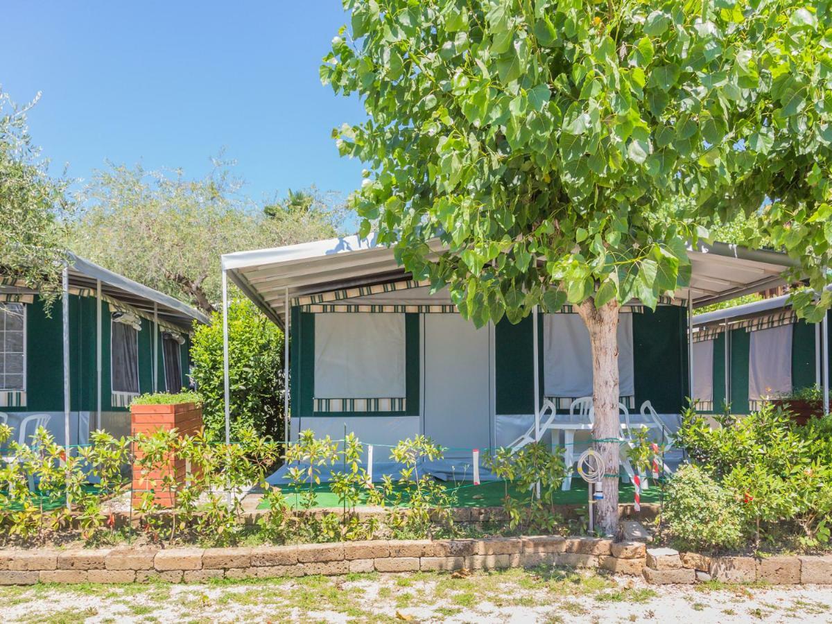 Camping Porto Srl Moniga del Garda Екстер'єр фото