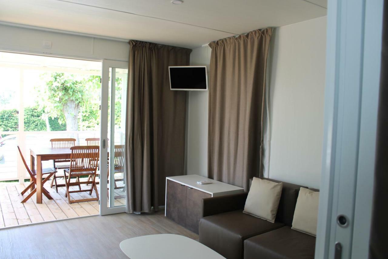 Camping Porto Srl Moniga del Garda Екстер'єр фото